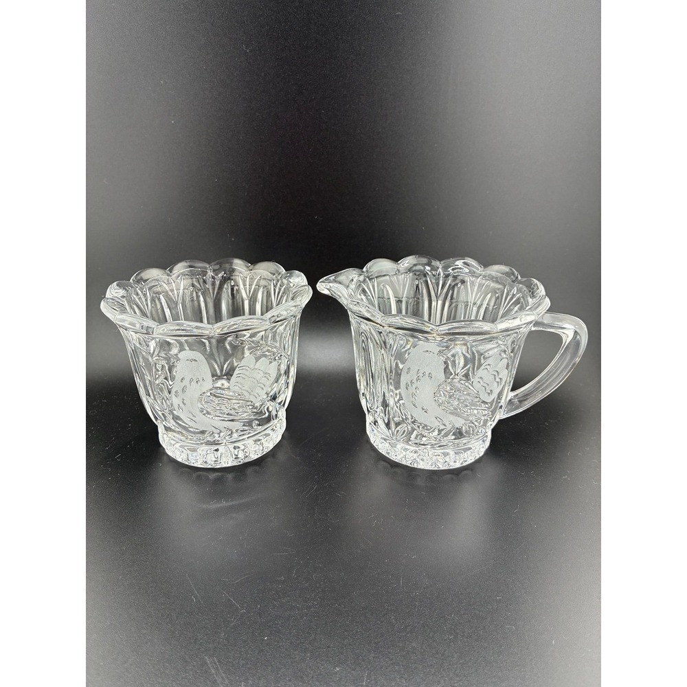 Cut‎ Crystal Sugar and Creamer set with bird image